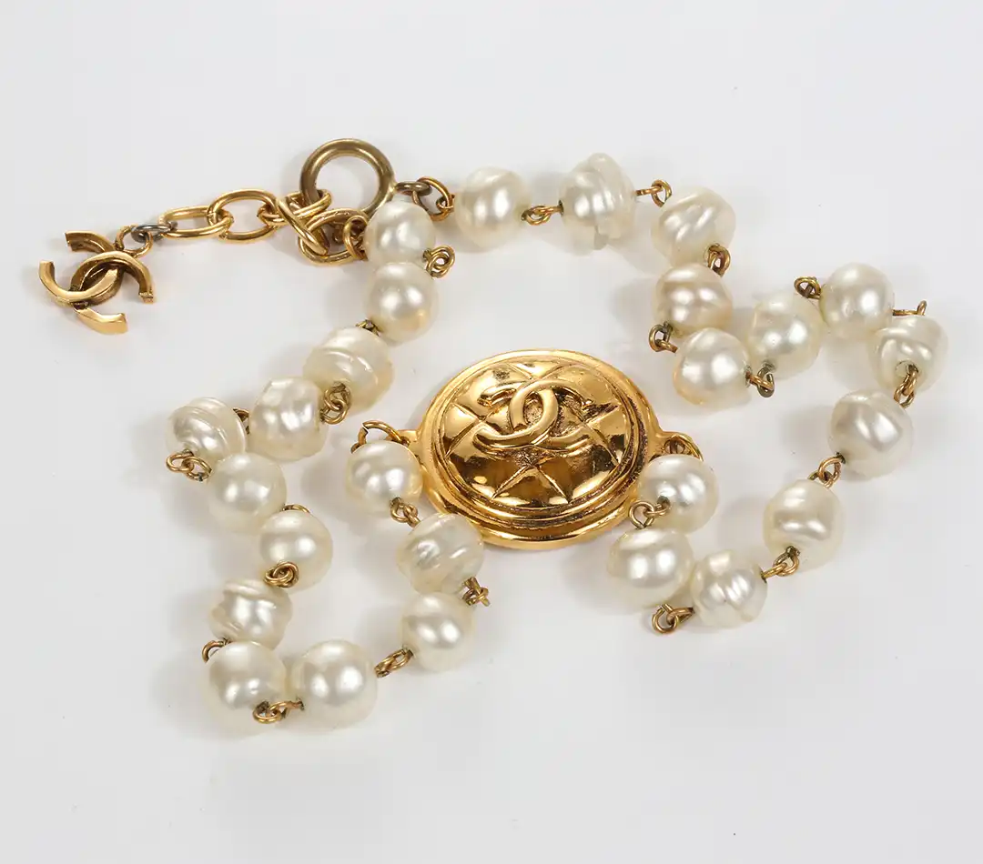 Jewelry-Retouching-&_Color-Services